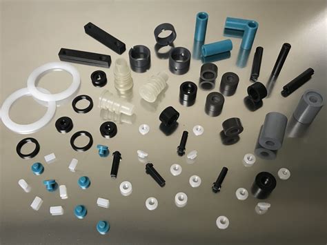 Plastic parts for the machine tools industry 